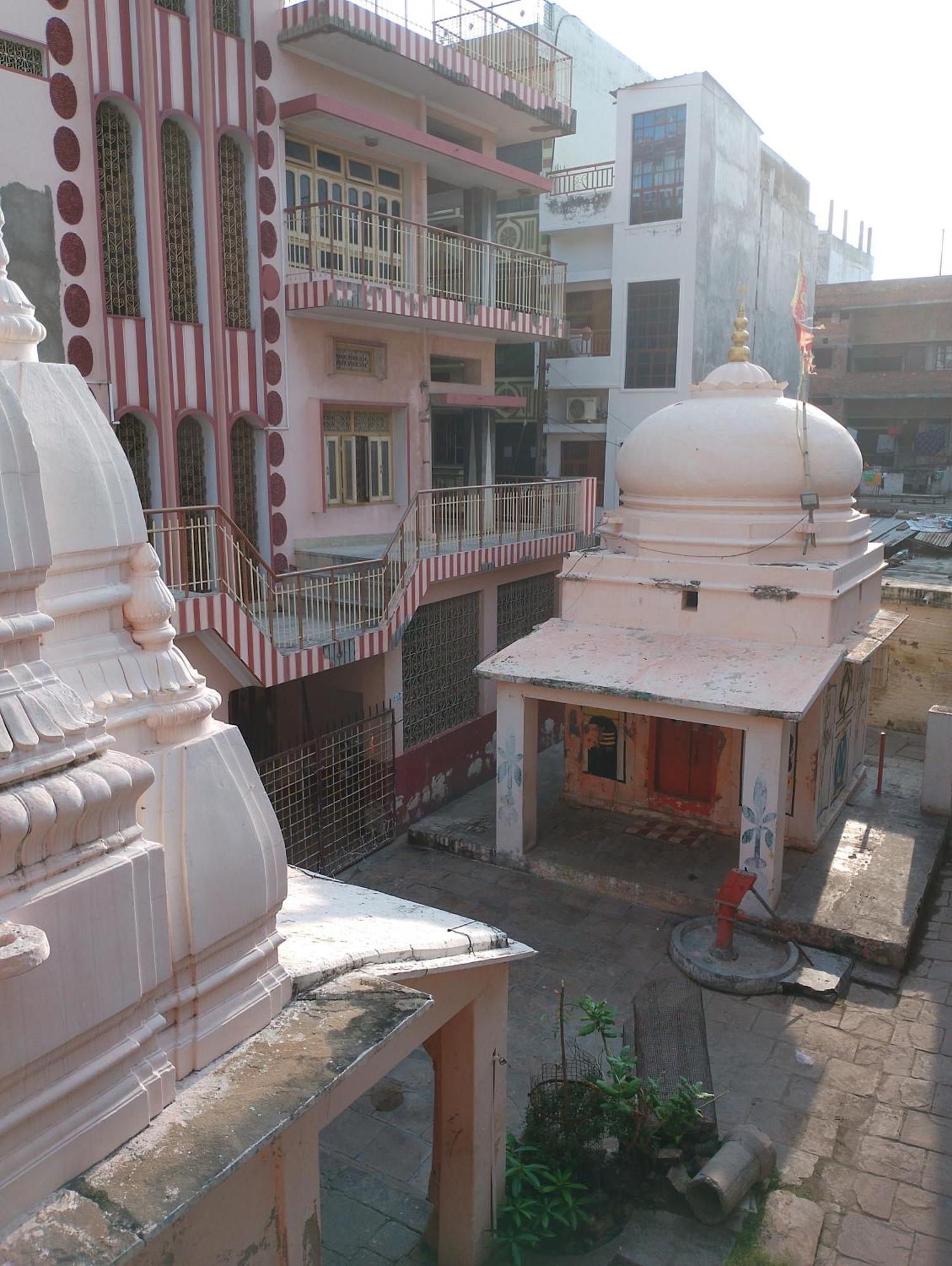 Shreeji Niwas Villa - Varanasi — Photos 1